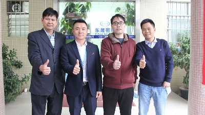 廣州和徐州機(jī)械行業(yè)來(lái)訪東晟密封